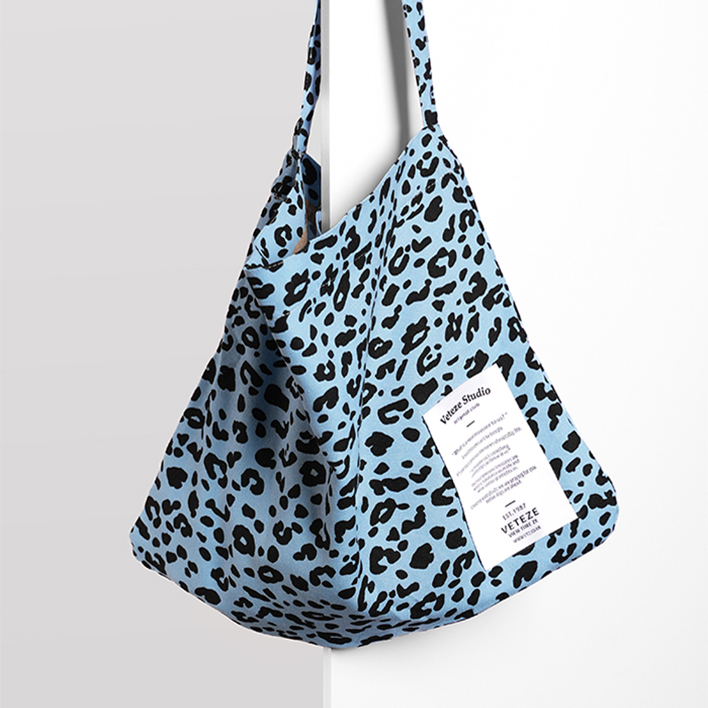 DEINET LOGO TWO WAY ECO BAG IN LEOPARD - 감도 깊은 취향
