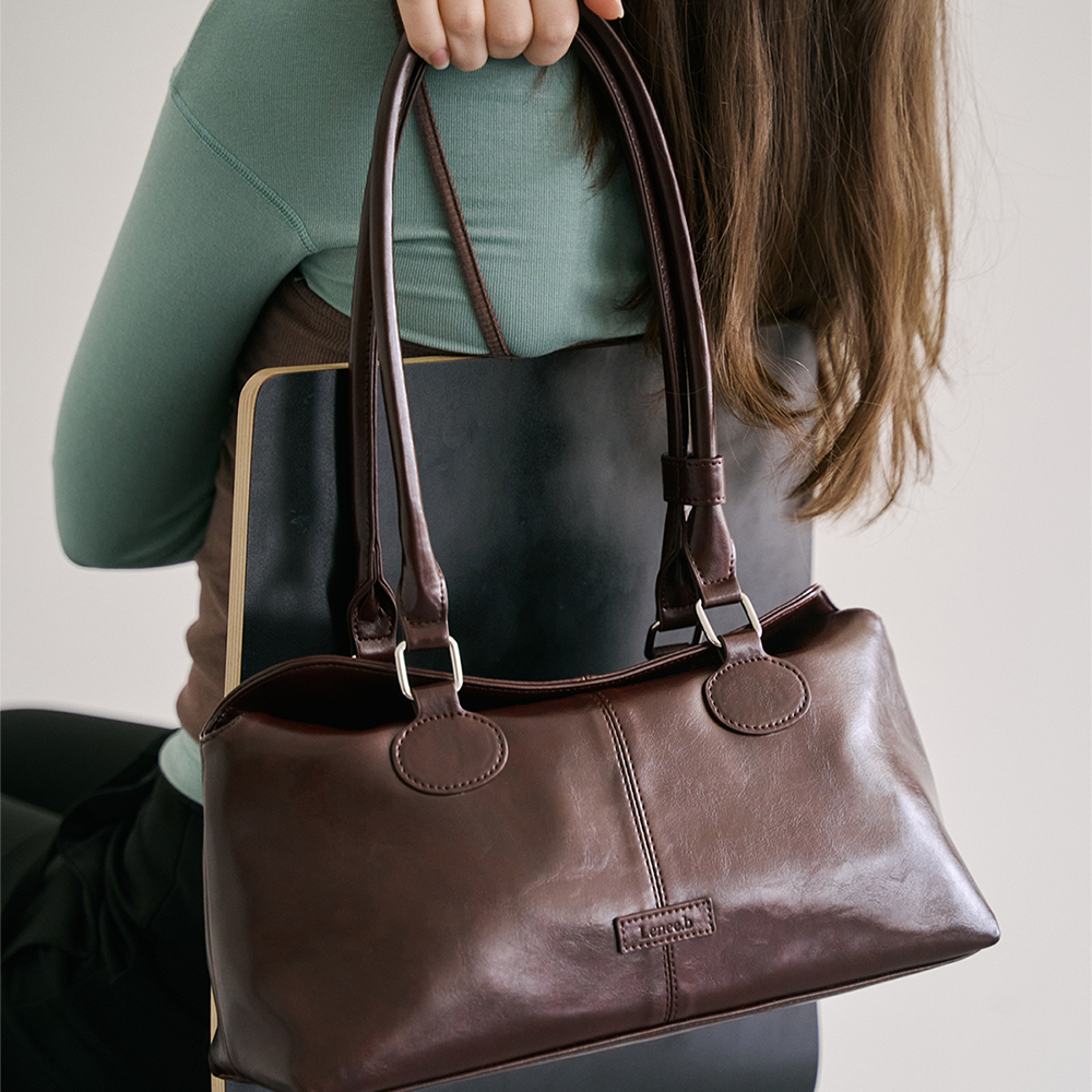 Square Leather Stud Middle Bag - Brown - 감도 깊은 취향
