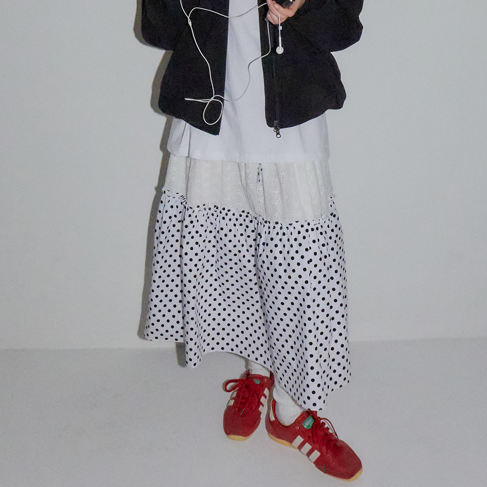 ★ronron★ DOT LACE MIX PATCH CANCAN LONG SKIRT WHITE NAVY DOT LACE MIX PATCH CANCAN LONG SKIRT NAVY - RONRON 론론
