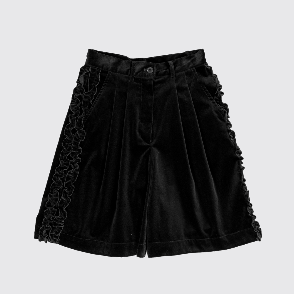 SAENGINSTUDIO】RUFFLE COTTON VELVET CULOTTE PANTS★韓国商品 RUFFLE COTTON VELVET CULOTTE PANTS - BLACK - 감도 깊은 취향