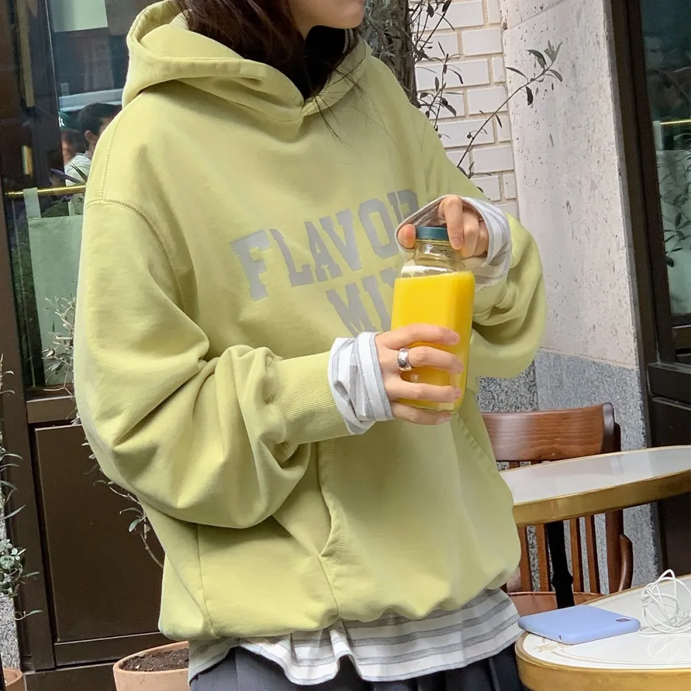 ◇YESEYESEE◇ YES Signature Hoodie Vanilla Y.E.S Signature Hoodie Vanilla - 감도 깊은 취향 셀렉트샵 29CM