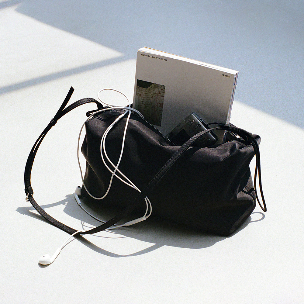 LOW CLASSIC◆関税込◆CARAMEL BOX BAG ☆送料・関税込☆LOW CLASSIC☆CARAMEL BOX BAG☆バッグ☆