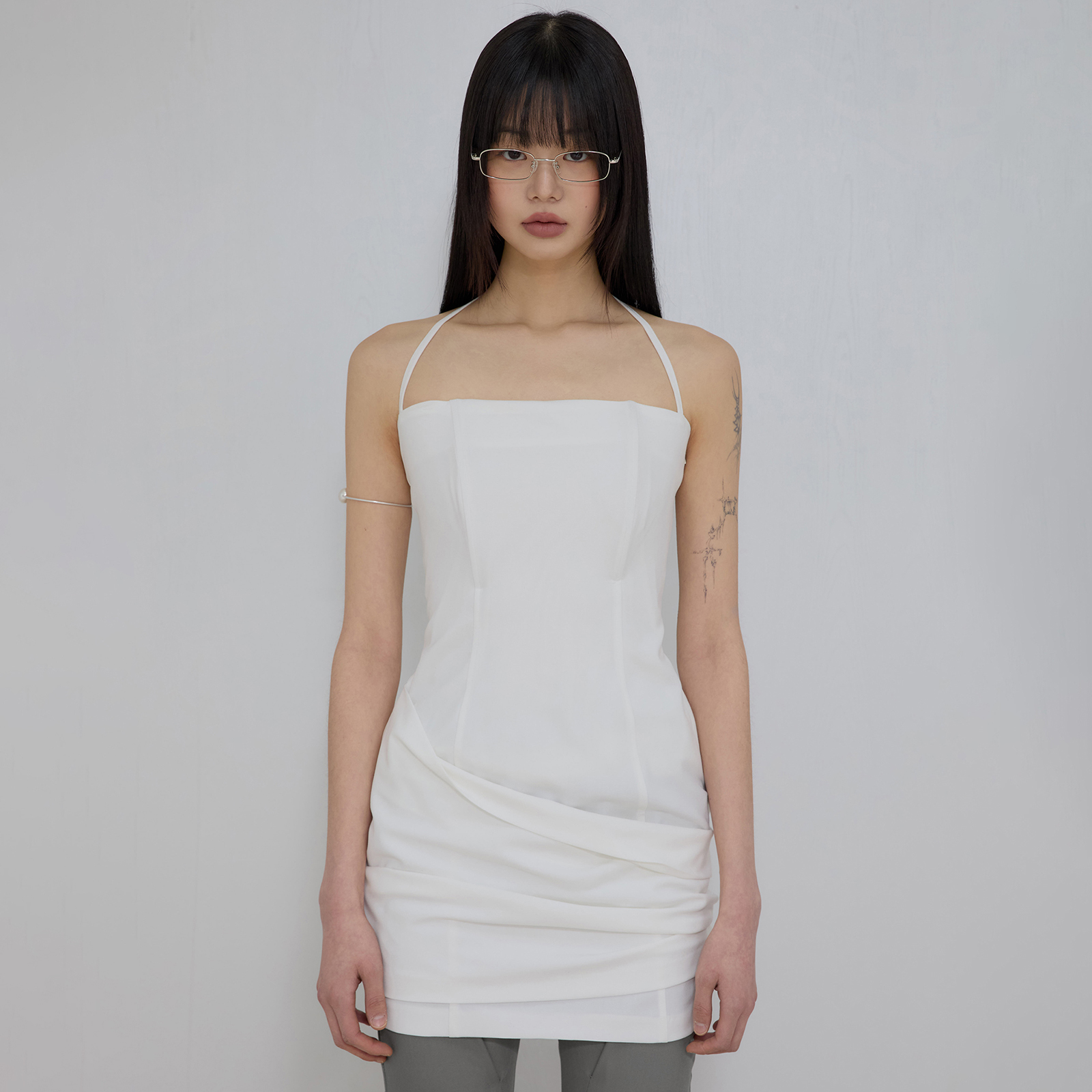 OJOS x NOITOW SHU Asymmetric Mini Dress / Black - 감도 깊은