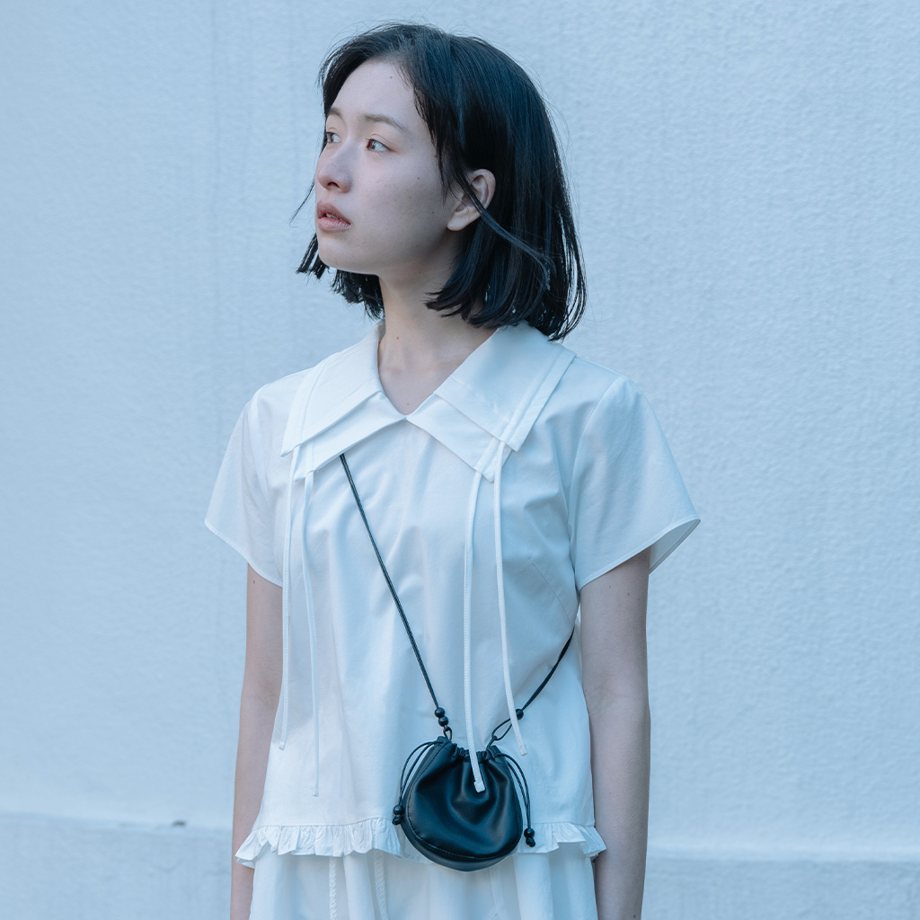 SAILOR COLLAR FRILL BLOUSE, WHITE - 감도 깊은 취향 셀렉트샵 29CM
