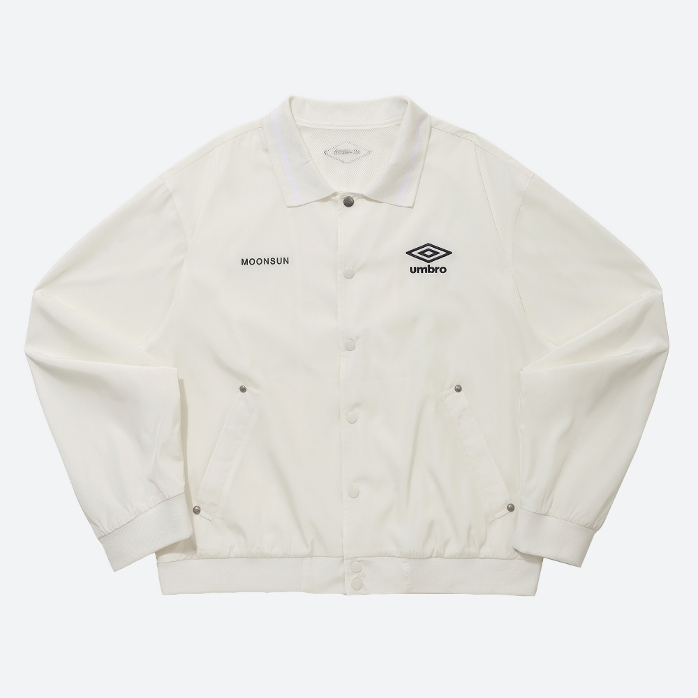 ★UMBRO★ UMBRO X MOONSUN Lightweight Anthem Jacket Ivory UQ Umbro x MOONSUN Lightweight Anthem Jacket / Ivory - 감도