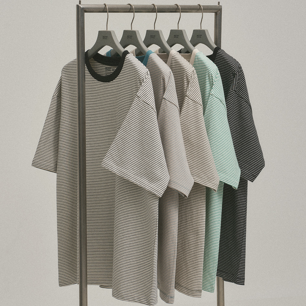 WMM STUDIOS - Classic Logo T / Slim-fit / Crop T-shirt