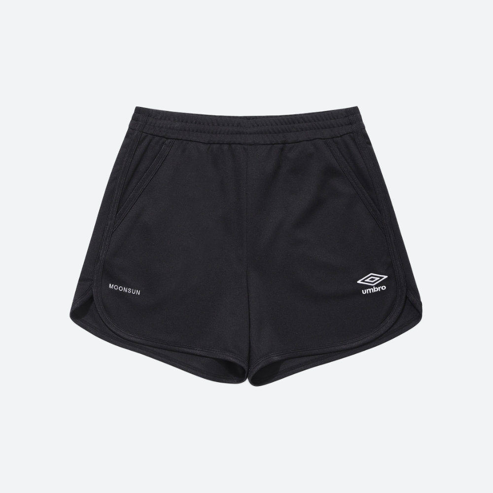 韓国*UMBRO■X MOONSUN] Women IV Shorts Umbro x MOONSUN Womens Ringer Shorts / Black - 감도 깊은