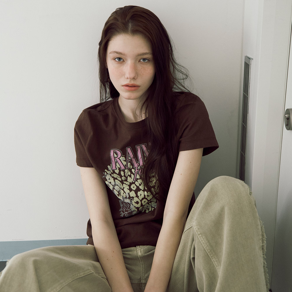 Love Leopard Graphic T-shirt VW5ME607_3color - 감도 깊은