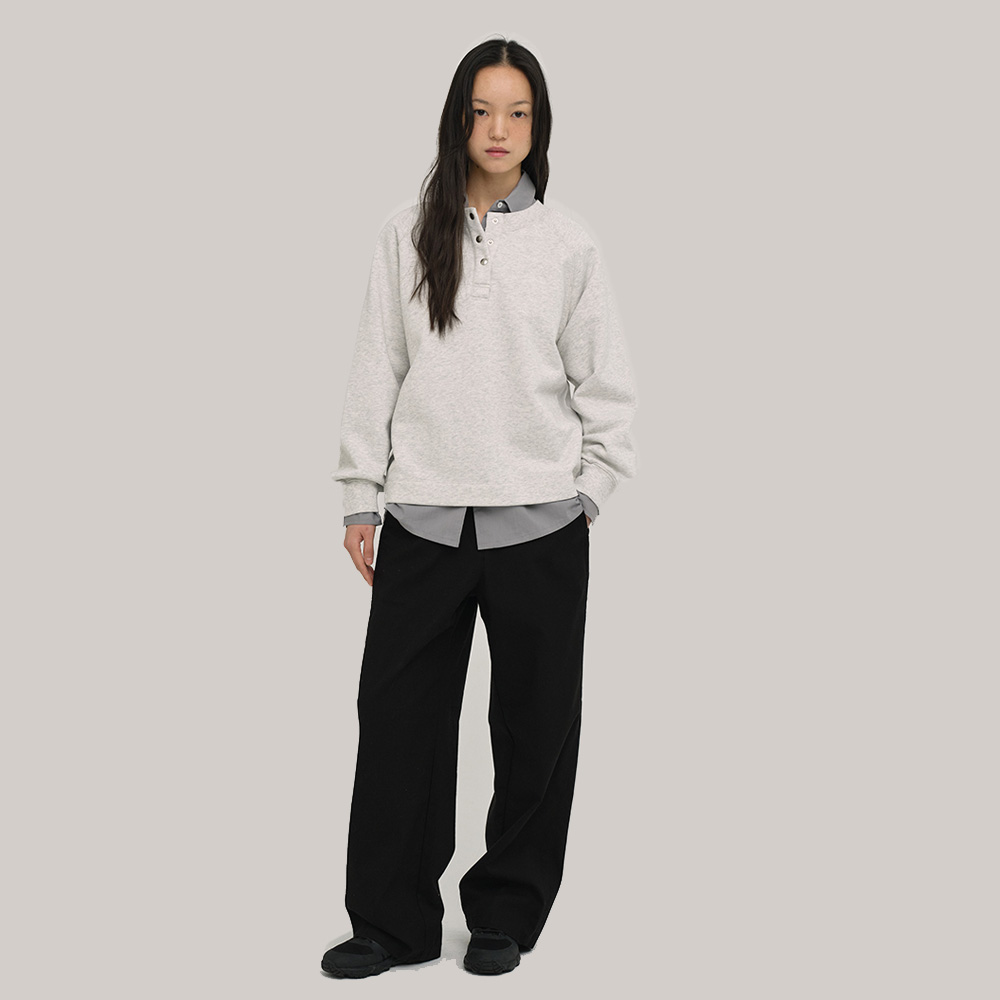 【Gimmetheyoung】G_HALF SHERPA LEATHER PANTS CHARCOAL G_HALF SHERPA LEATHER PANTS / CHARCOAL [Restock] - 감도 깊은