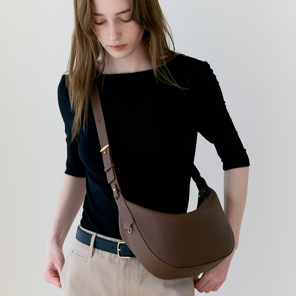 ★DE MERIEL★ Elise Hobo Bag Small Mocha Elise Hobo Bag Small Mocha - 감도 깊은 취향 셀렉트샵 29CM