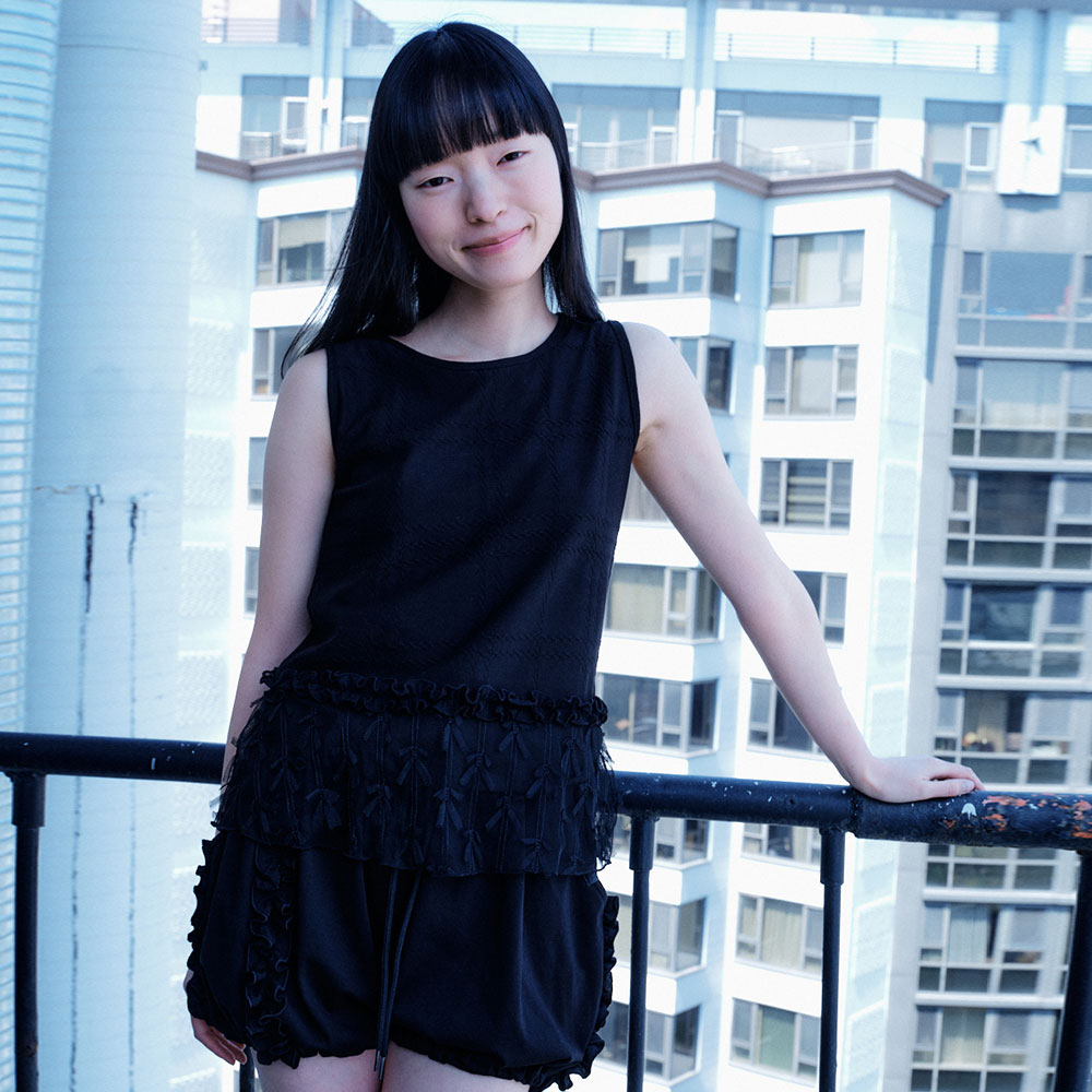 TYPESERVICE ♥ Ruffled Balloon Shorts /追跡付 Ruffled Balloon Shorts [Black] - 감도 깊은 취향 셀렉트샵 29CM