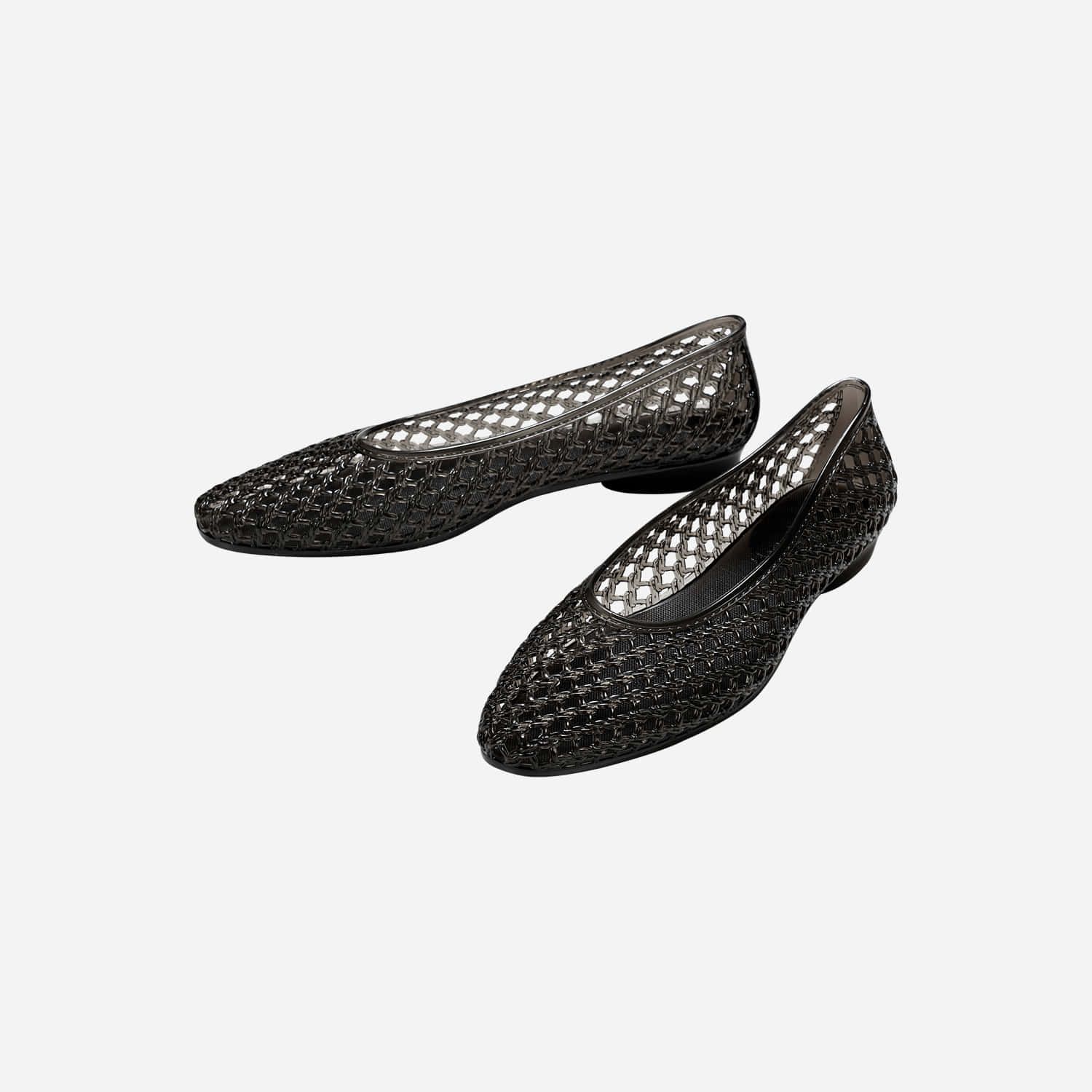 Allure Clear Black