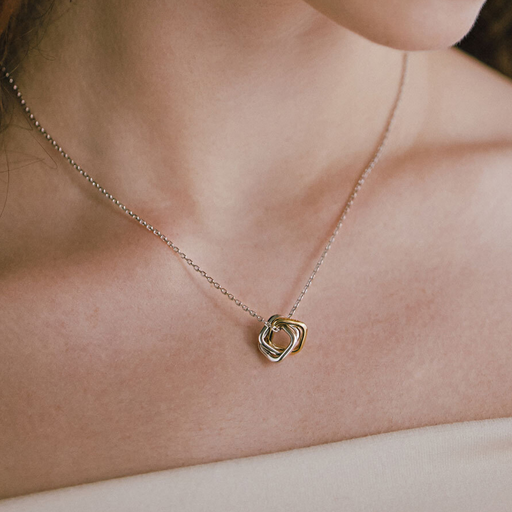SILVER925) Heart Cubic chips Heart Necklace NZ2031 - 감도