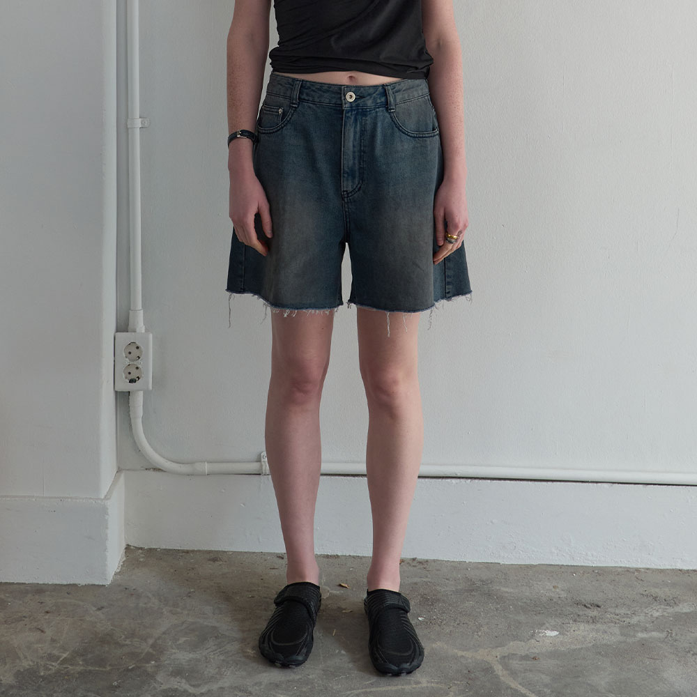 【BAON】Pangie Vintage Cutting Denim Half Pants CUTTING HALF DENIM PANTS (vintage blue) - 감도 깊은 취향