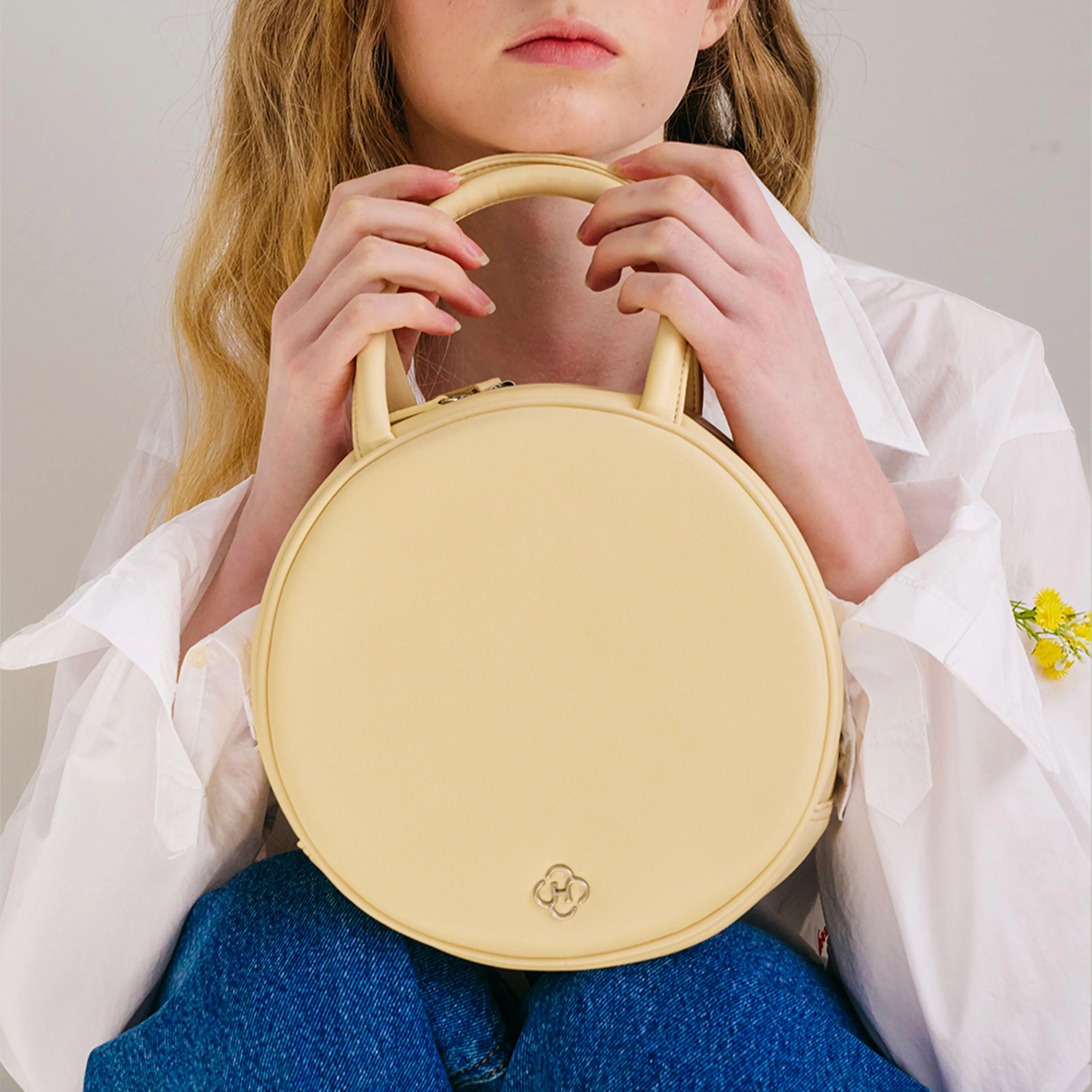Rosy Shirring Padding Tote Bag 로지 셔링 패딩 토트백_Ivory