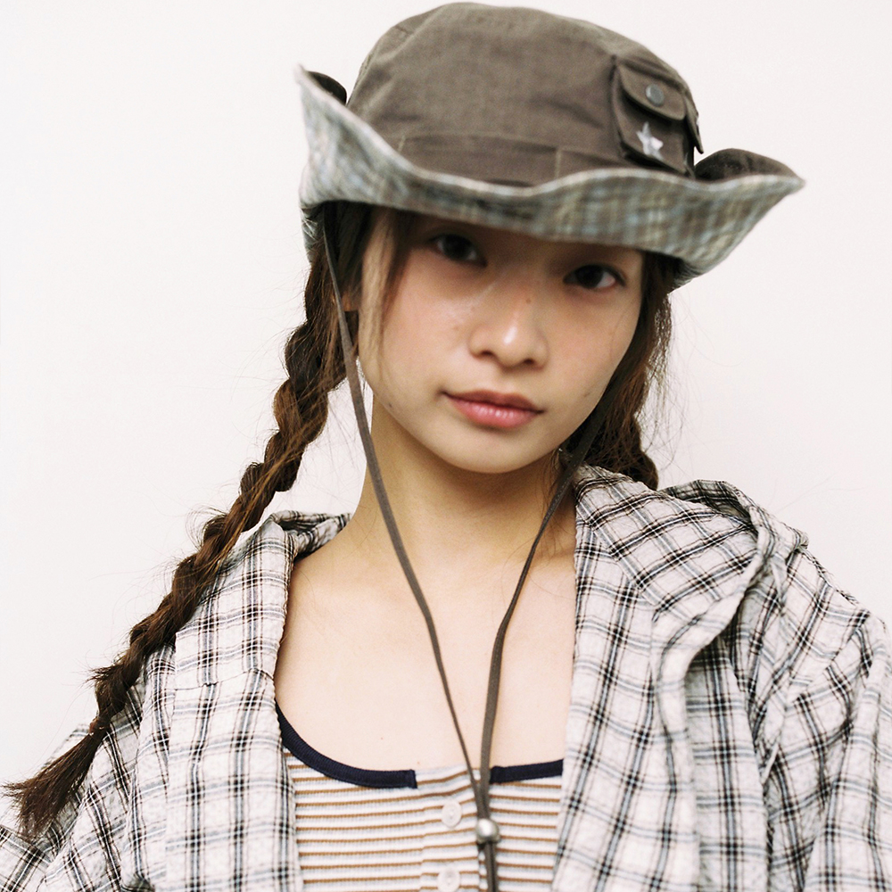 BLACKBLONDのBBD Horizon Bleached Reversible Plate Bucket Hat BBD Horizon Bleached Reversible Plate Bucket Hat (Black