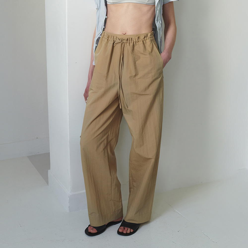 My Go To Pintuck Pants Lemon - 감도 깊은 취향 셀렉트샵 29CM