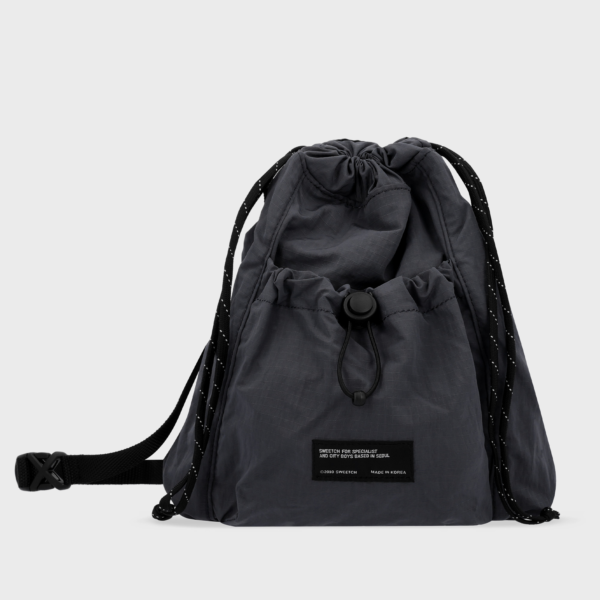 STRING MINI CROSS 001 Dawn Black - 감도 깊은 취향 셀렉트샵 29CM
