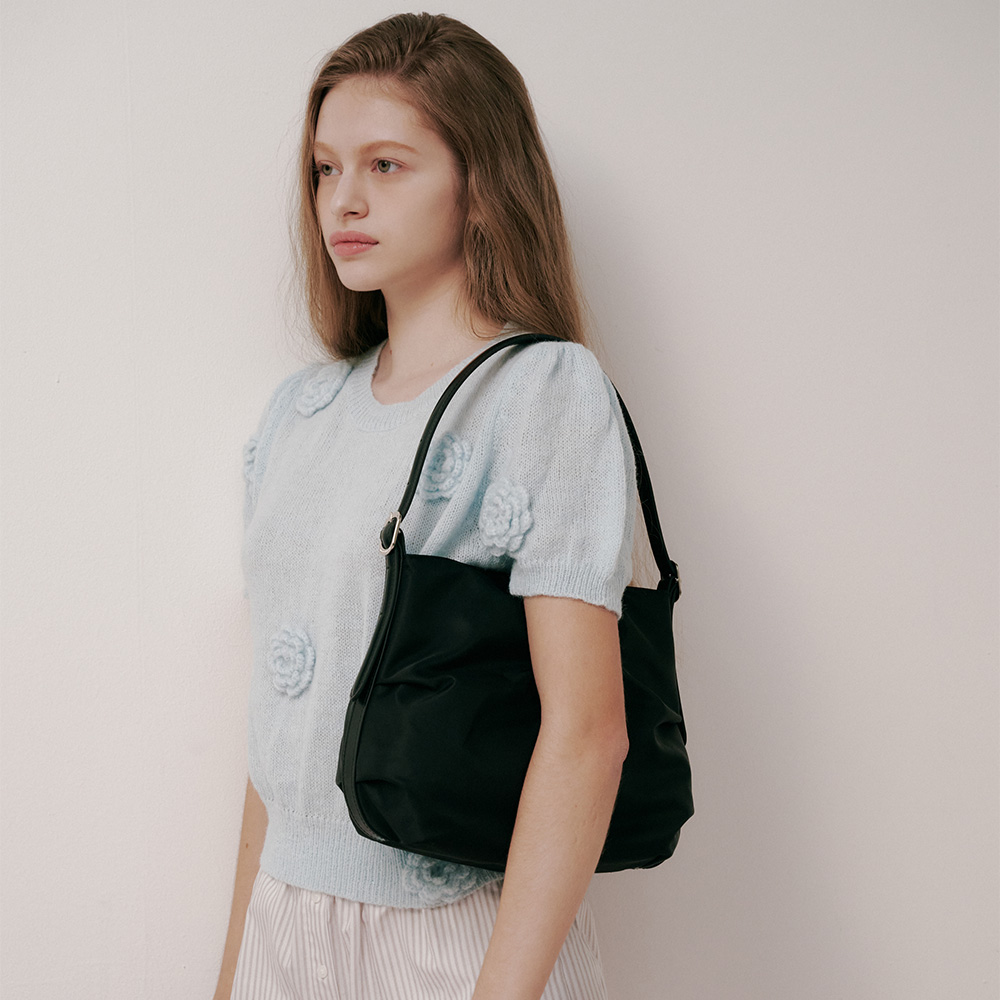 dot pebble bag (BK) - 감도 깊은 취향 셀렉트샵 29CM