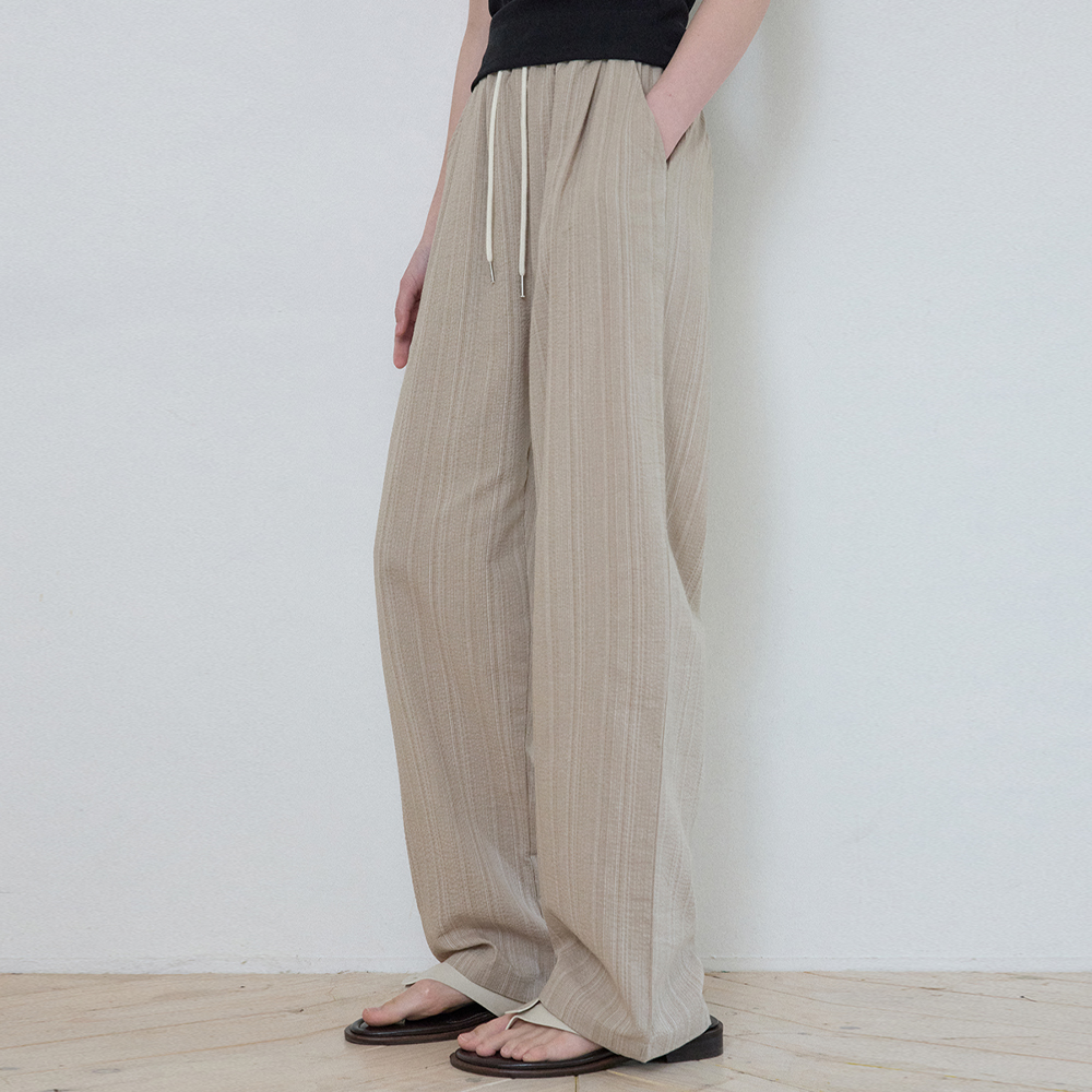 【Gimmetheyoung】G_JACQUARD DETACHABLE PANTS IVORY G_JACQUARD DETACHABLE PANTS / IVORY - 감도 깊은 취향 셀렉트