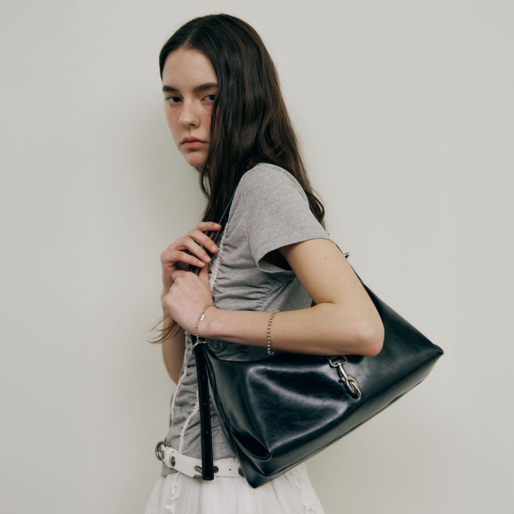 【YEOMIM】★人気★韓国★farrier bucket bag★black made by yeomim.
