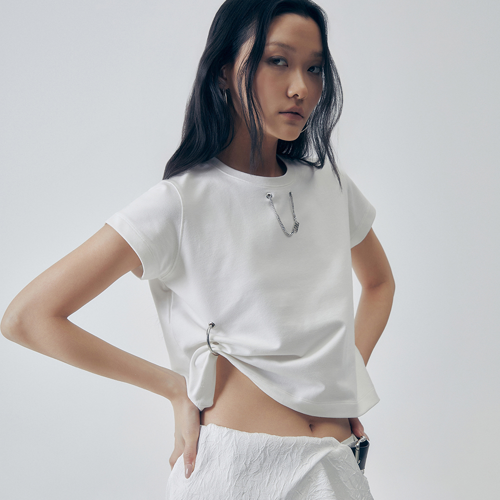 [TREEMINGBIRD] ★ Dubre Chain Crop T-Shirts Dubre Chain Crop T-Shirts [ White ] - 감도 깊은 취향 셀렉트