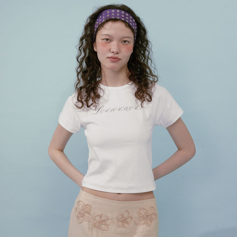 【LOULOUSEOUL】Orchid Cubic T-Shirt (Ivory) Orchid Cubic T-Shirt (Ivory) - 감도 깊은 취향 셀렉트샵 29CM
