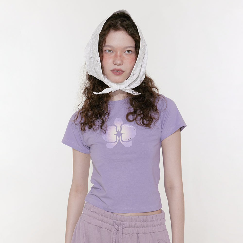 【LOULOUSEOUL】Orchid Cubic T-Shirt (Ivory) Orchid Cubic T-Shirt (Ivory) - 감도 깊은 취향 셀렉트샵 29CM