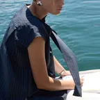 [7/15예약배송]SIDE-TIED SLEEVELESS BLOUSE_NAVY