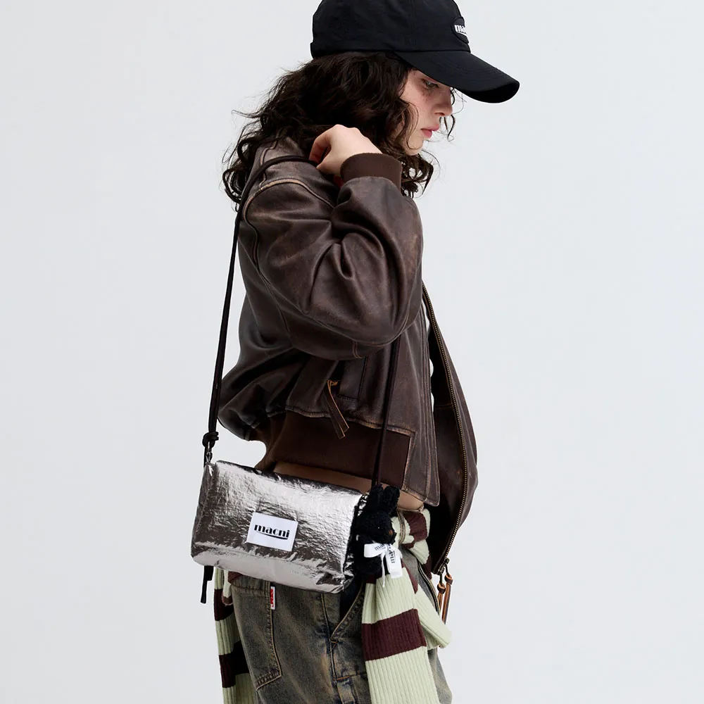 GLOSSY STRING CROSS BAG METAL - 감도 깊은 취향 셀렉트샵 29CM