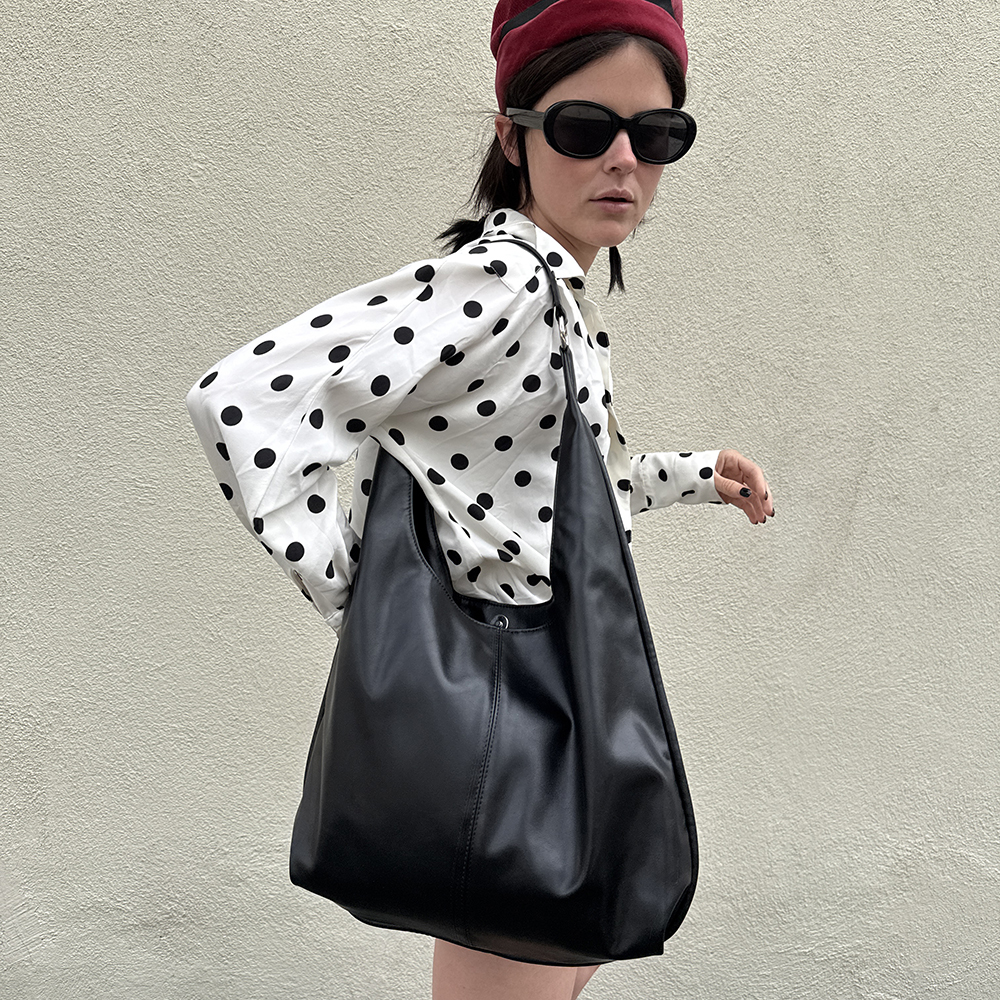 バッグ・カバンその他 YEOMIM slash hobo bag black yeo-325 スラッシュホーボーバッグ（ブラック） | YEOMIM | HANA(ハナ)
