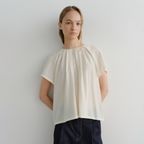 REI TUCK VOLUME BLOUSE (CREAM)