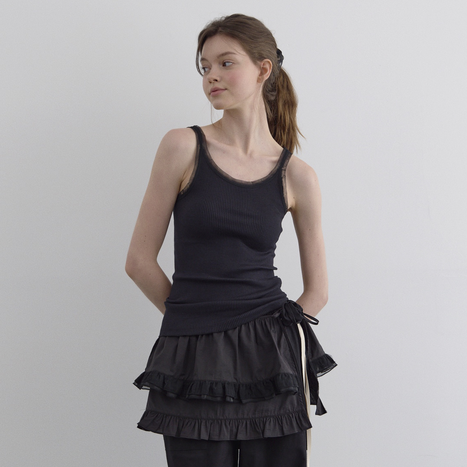 ミニスカート ITZAVIBE BLACK DOTTED LAYERED WRAP SHORT SKIRT 5BMR0045 BLACK DOTTED LAYERED WRAP SHORT SKIRT - 감도 깊은 취향