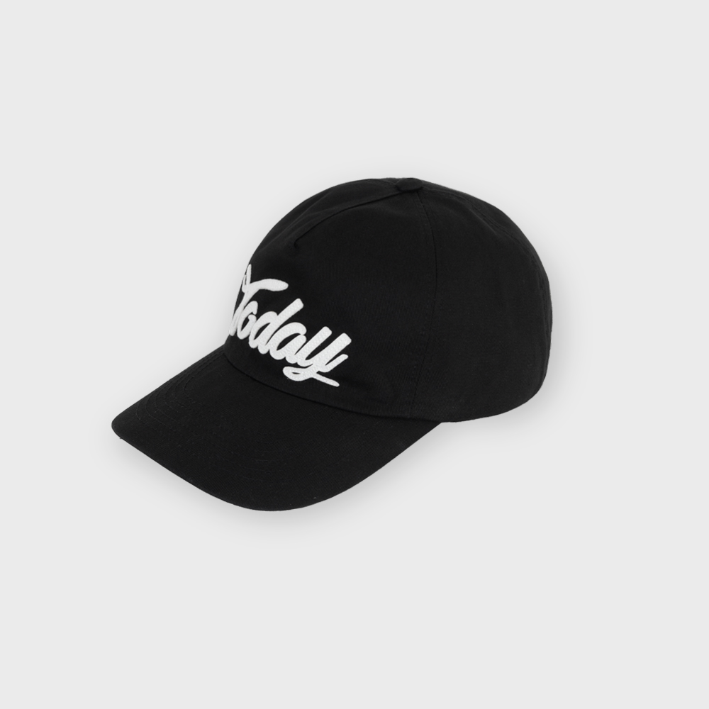 Mmlg] STRIPE BALLCAP (WHITE / NAVY) - 감도 깊은 취향 셀렉트