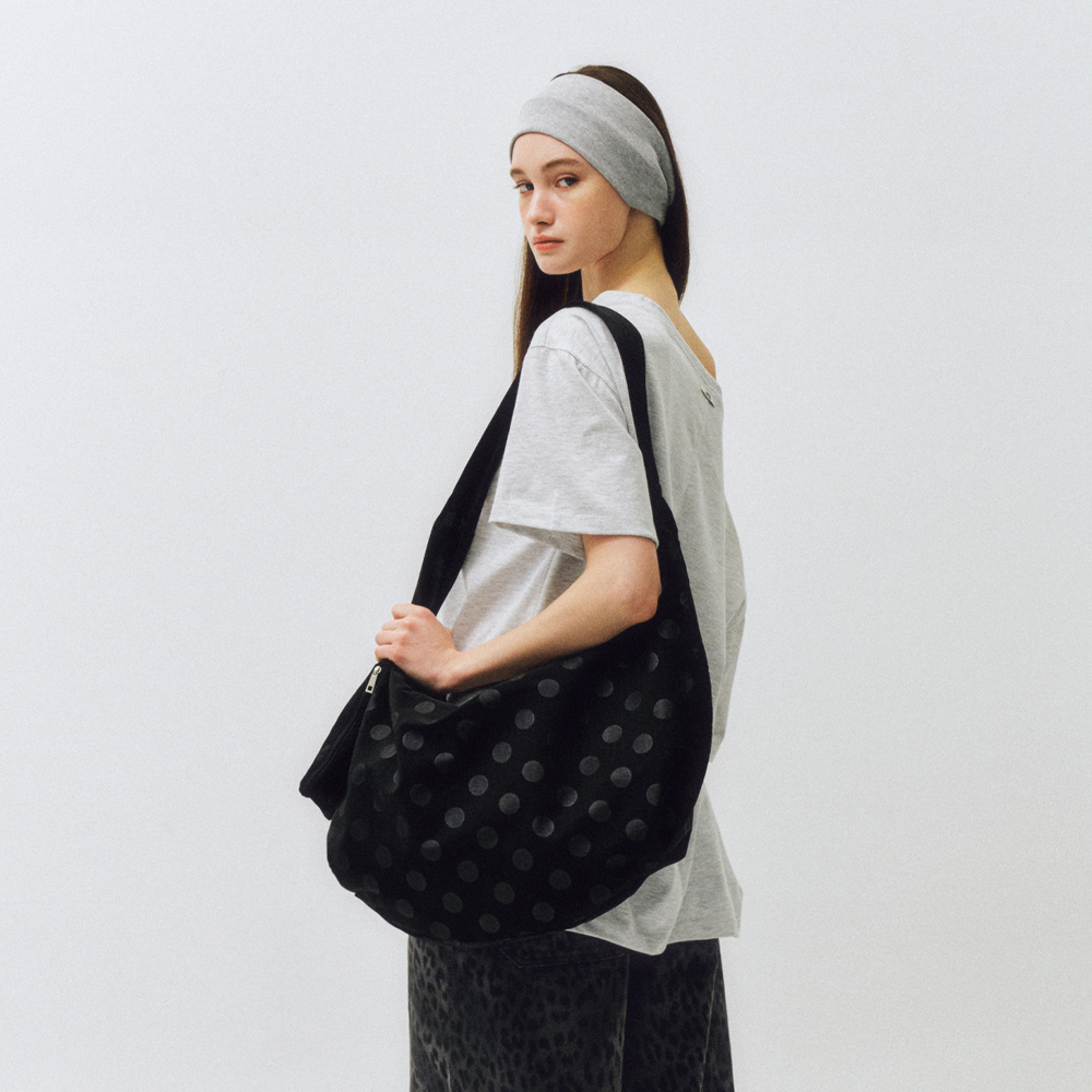【韓国 citta】Mono Dot Hobo Bag_CTA927 MUSINSA | CITTA Mono Dot Hobo Bag_CTA927 (Beige)