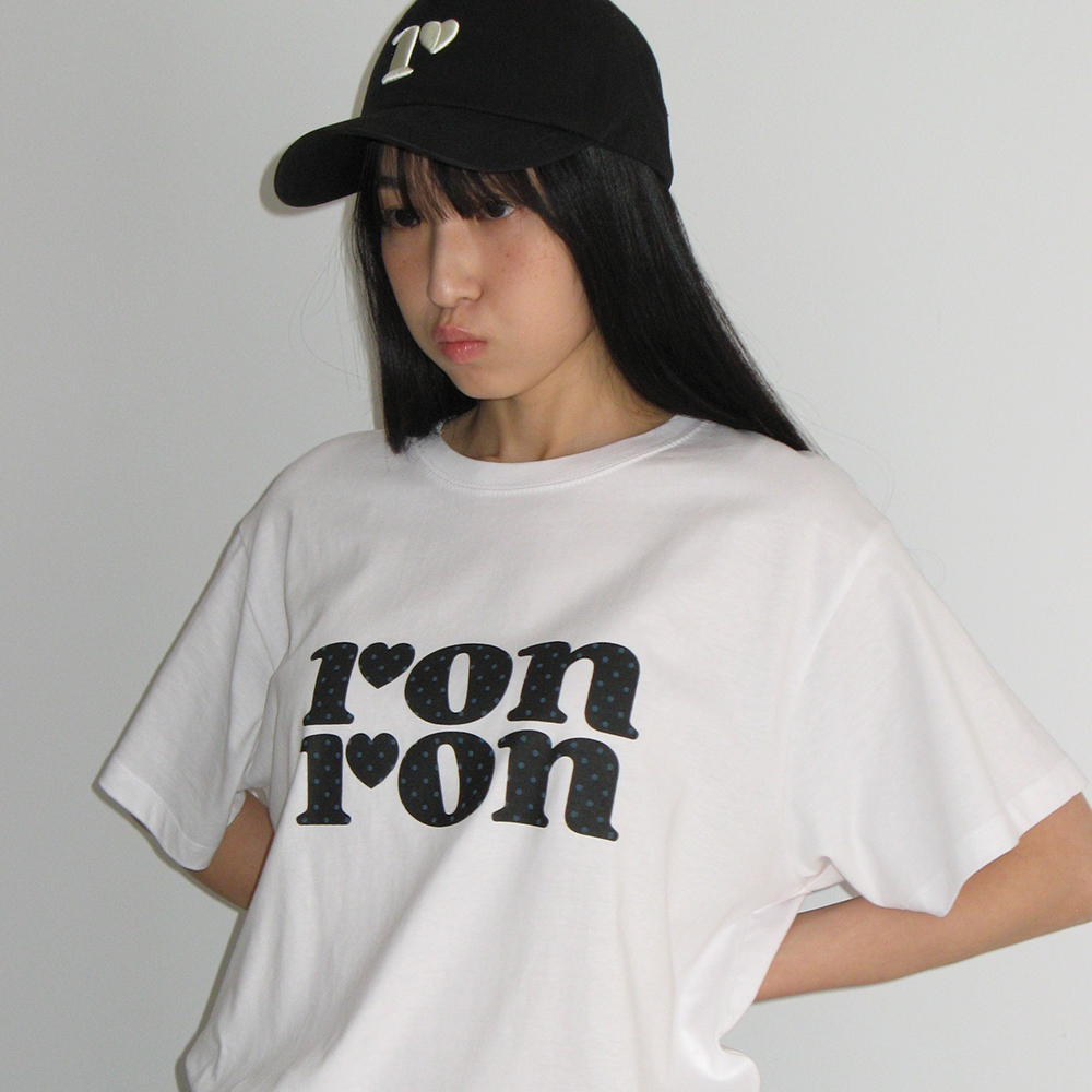 RONRON HEART LAUREL OVER FIT T SHIRT CHARCOAL - 감도 깊은