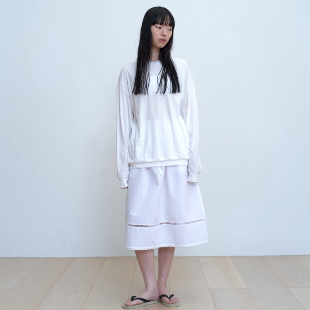 【YESEYESEE】Y.E.S 23 SERVICE L/S / WHITE 예스아이씨(YESEYESEE) Y.E.S Service L/S White - 사이즈