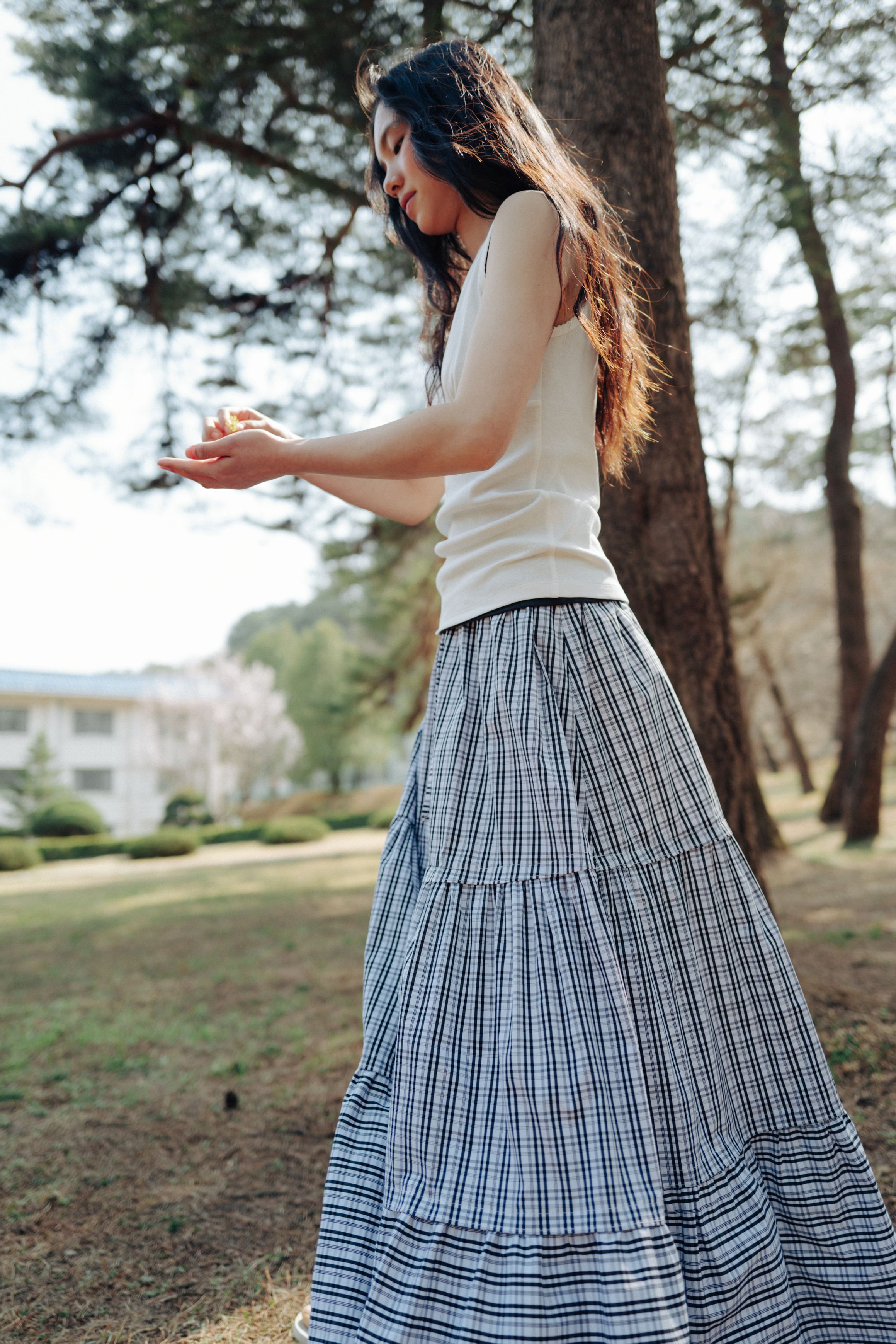 Check tiered maxi skirt (black) - 감도 깊은 취향 셀렉트샵 29CM