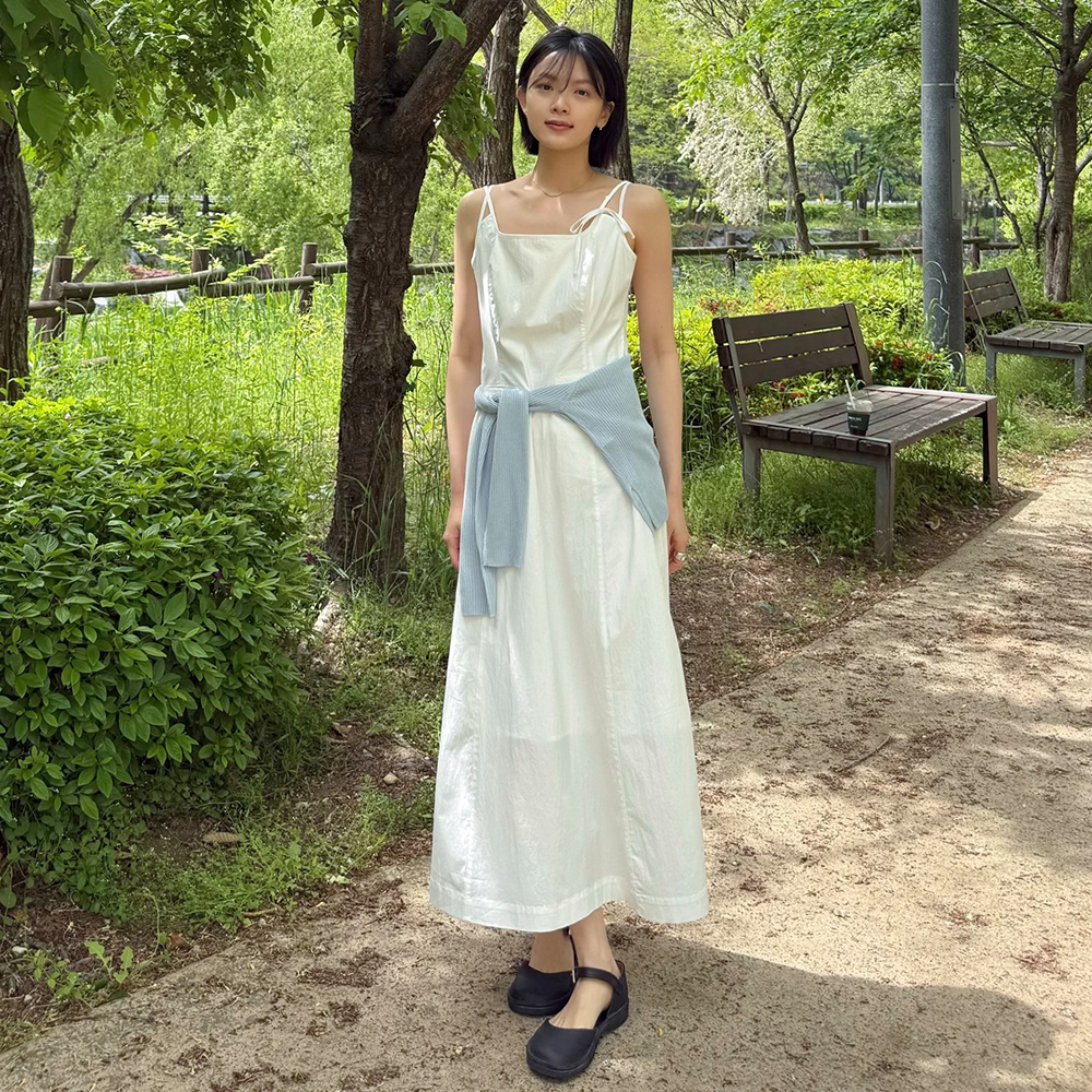 Jelli shirring choker long dress - ivory - 감도 깊은 취향