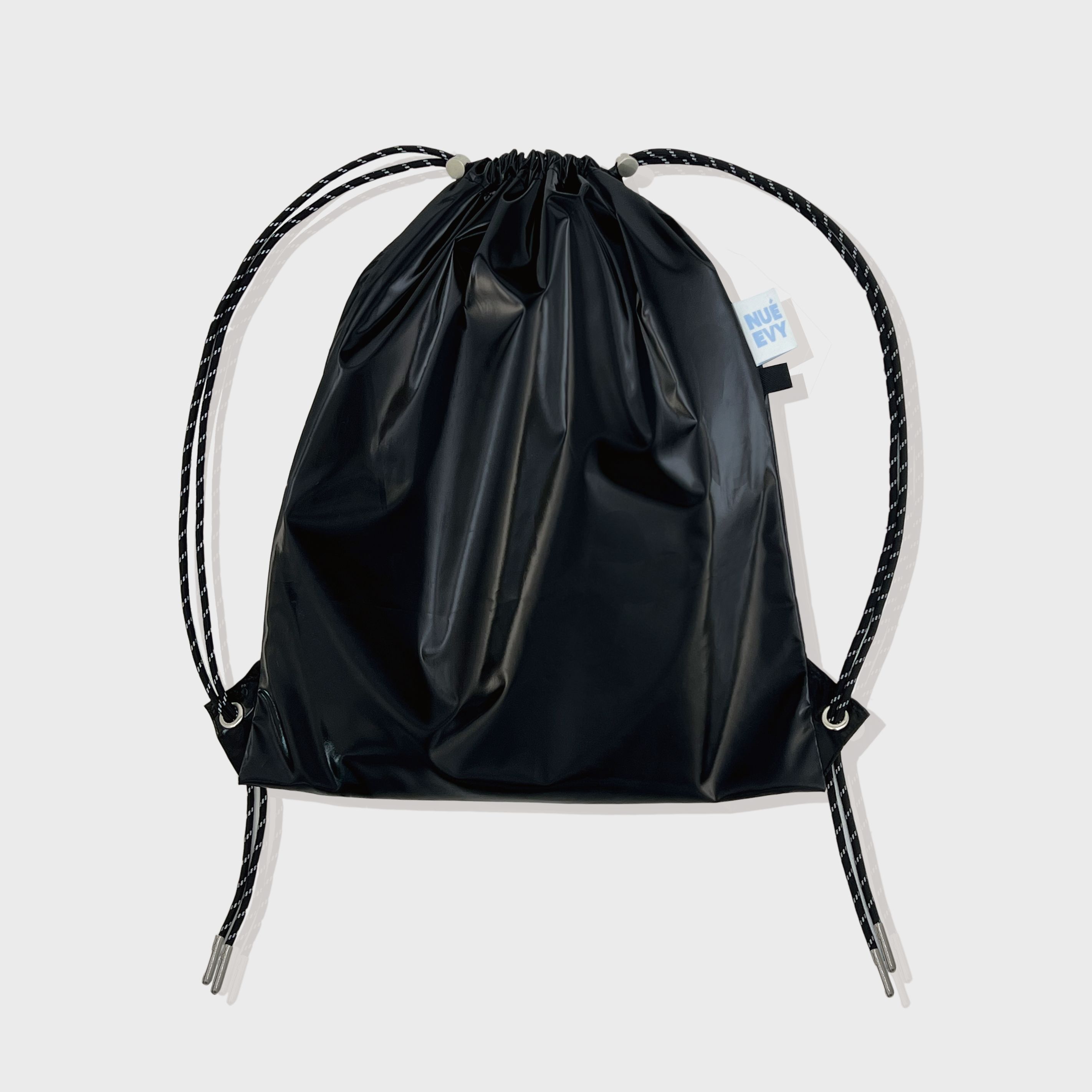D STITCH PADDING GYM SACK IN BLACK - 감도 깊은 취향 셀렉트샵