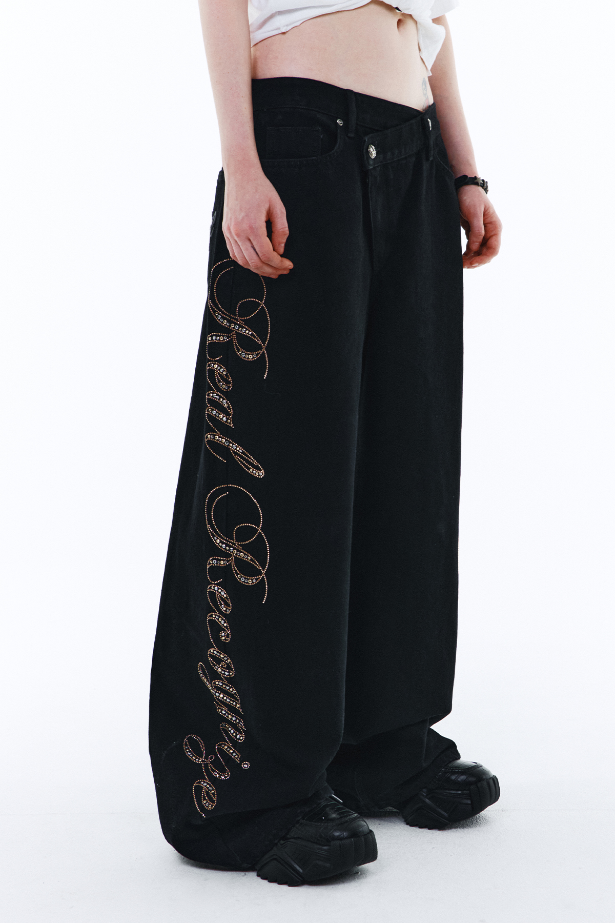 ★YEEL★ YEEL SIDE CUBIC DENIM PANTS YEEL SIDE CUBIC DENIM PANTS BLACK - 감도 깊은 취향 셀렉트샵 29CM