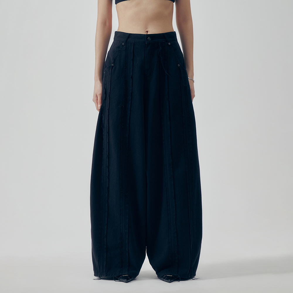 韓国商品/TREEMINGBIRD Featherlight Pintuck Skirt TWEE Austin Elastic Pintuck Long Skirt | A-Line for Women