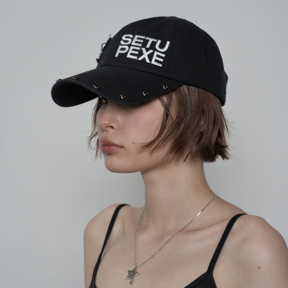 STUDDED LOGO BALL CAP / BLACK - 감도 깊은 취향 셀렉트샵 29CM