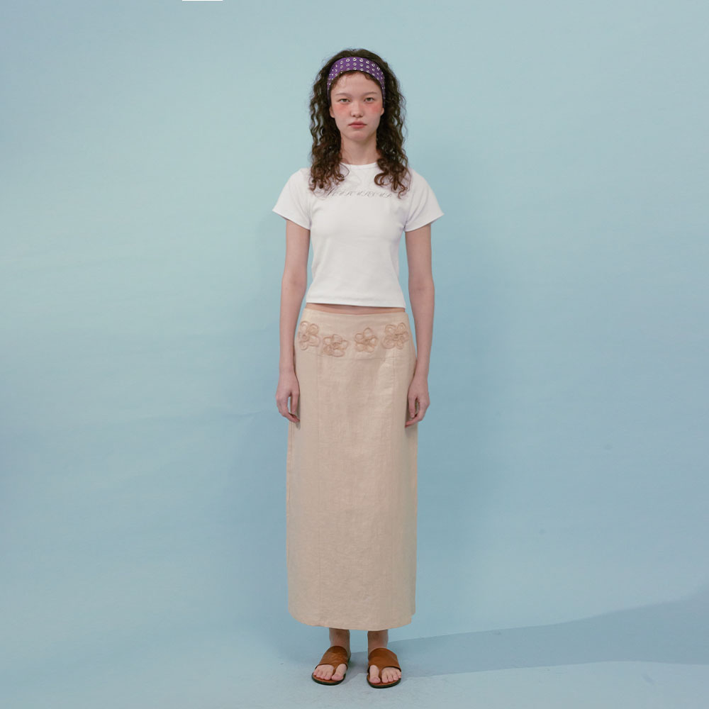 【LOULOUSEOUL】Rose Jacquard Slit Skirt (Black) Rose Jacquard Slit Skirt (Black) - 감도 깊은 취향 셀렉트샵 29CM