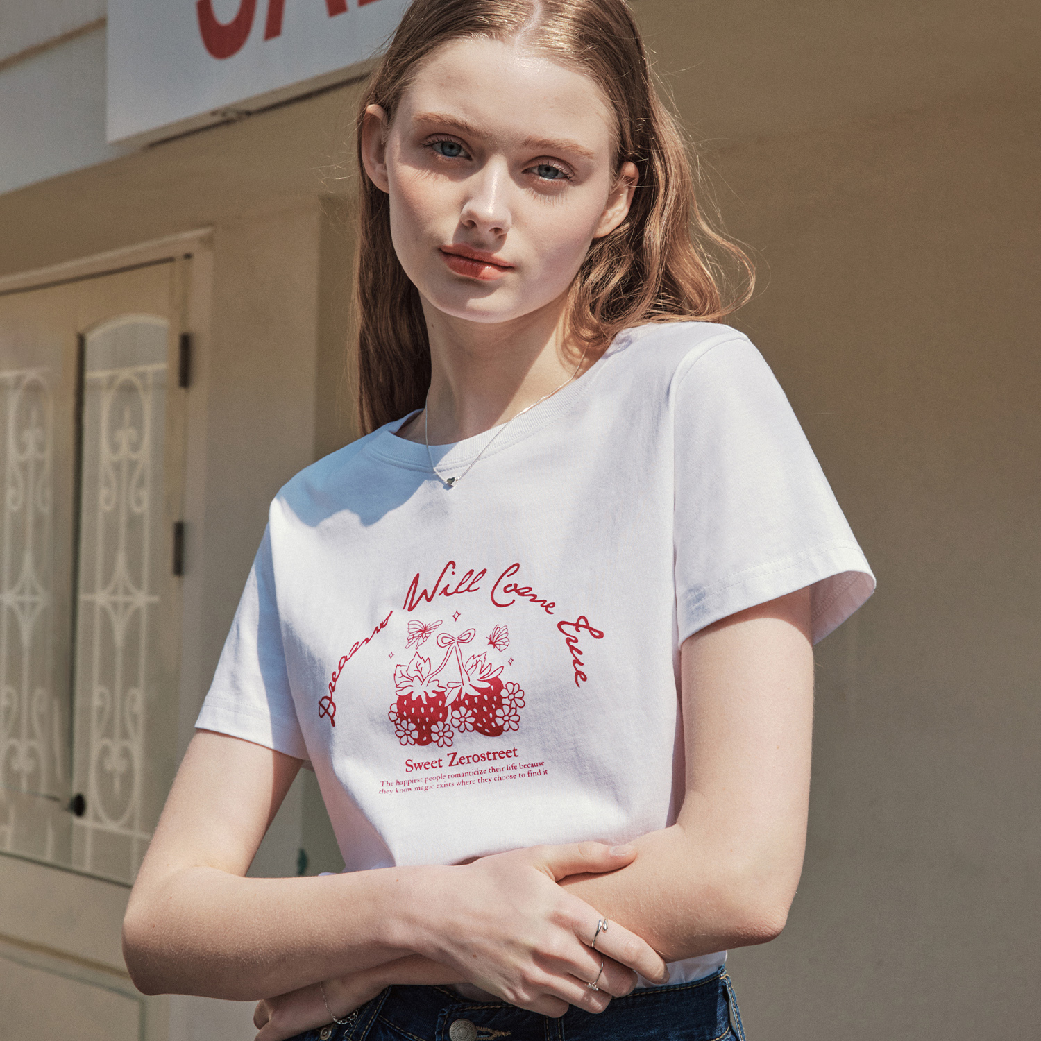 [TMAKER] SILVER JELLY LETTERING CROP T-SHIRTS★韓國 SILVER JELLY LETTERING CROP T-SHIRTS LV - 감도 깊은 취향