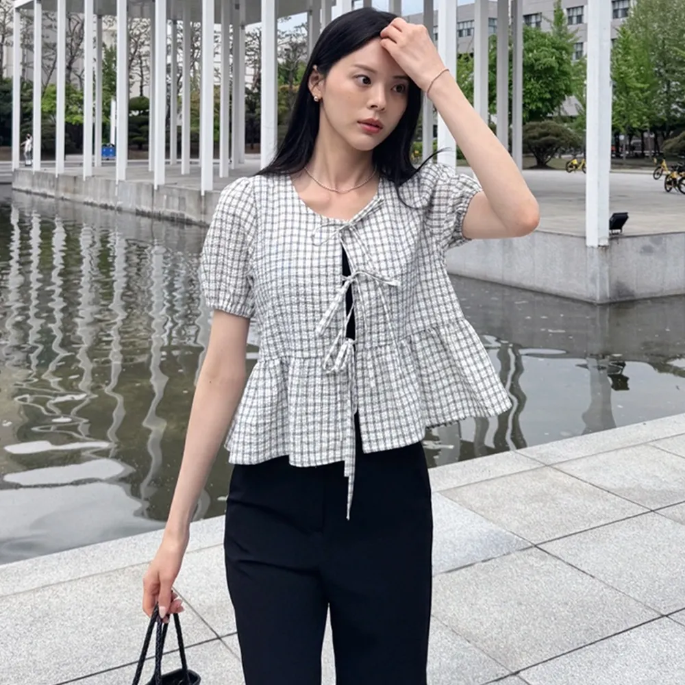 Front ribbon point blouse TISU03BL09_Ivory&black