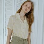 cotton embroidery shirt blouse [Italian fabric] (ecru)