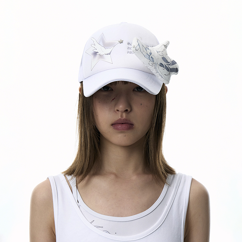 ハット [OJOS x NOITOW SHU] Soft Head Gear Trucker Cap ハット [OJOS x NOITOW SHU] Soft Head Gear Trucker Cap Logo