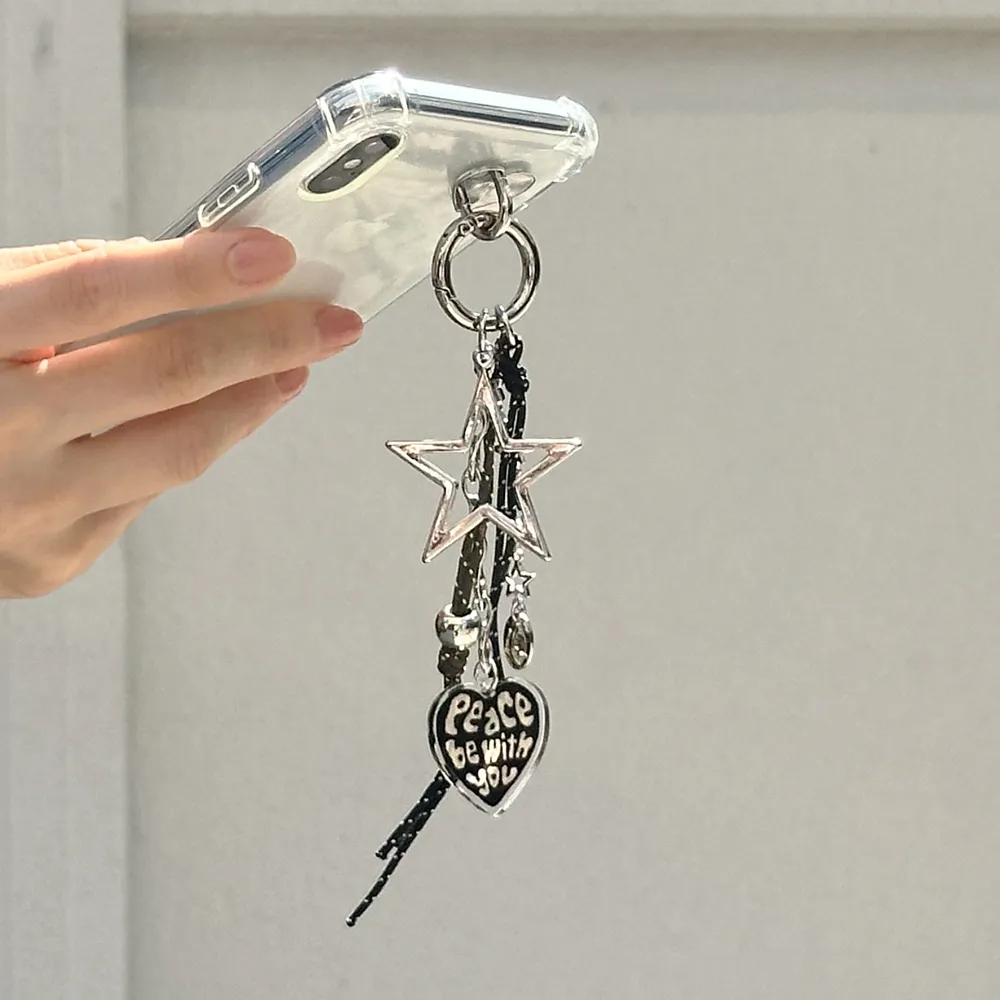 STRING STAR KEYRING _2color[부착고리 증정] - 감도 깊은 취향 셀렉트샵 29CM