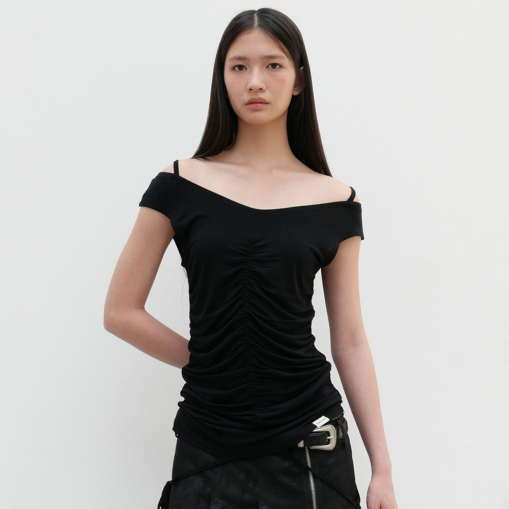 韓国商品/YEEL YEEL RACING ASYMMETRIC T-SHIRT MUSINSA | L.E.E.Y YEEL RACING ASYMMETRIC T-SHIRT BLACK